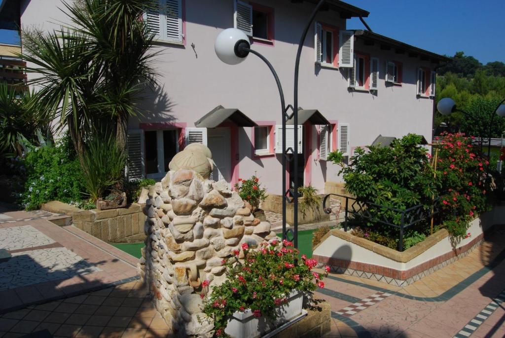 Villaggio Verde Cupra Купра Маритима Екстериор снимка