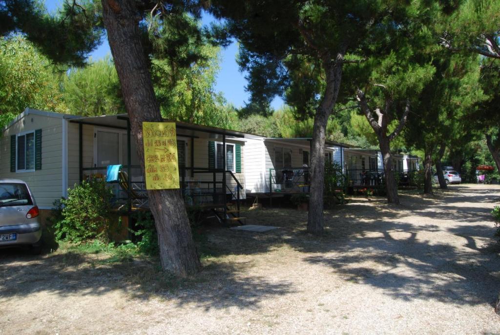 Villaggio Verde Cupra Купра Маритима Екстериор снимка