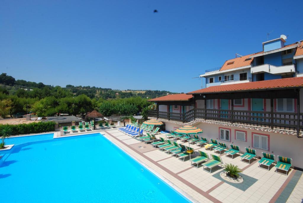 Villaggio Verde Cupra Купра Маритима Стая снимка