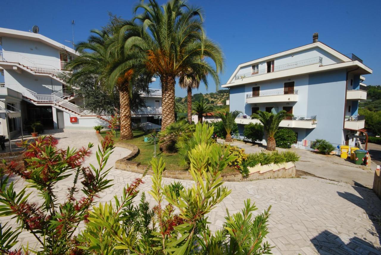 Villaggio Verde Cupra Купра Маритима Екстериор снимка