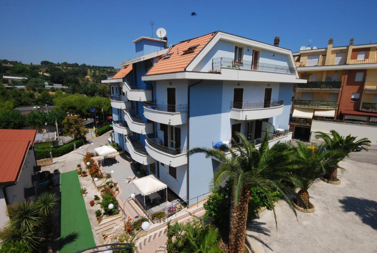 Villaggio Verde Cupra Купра Маритима Екстериор снимка
